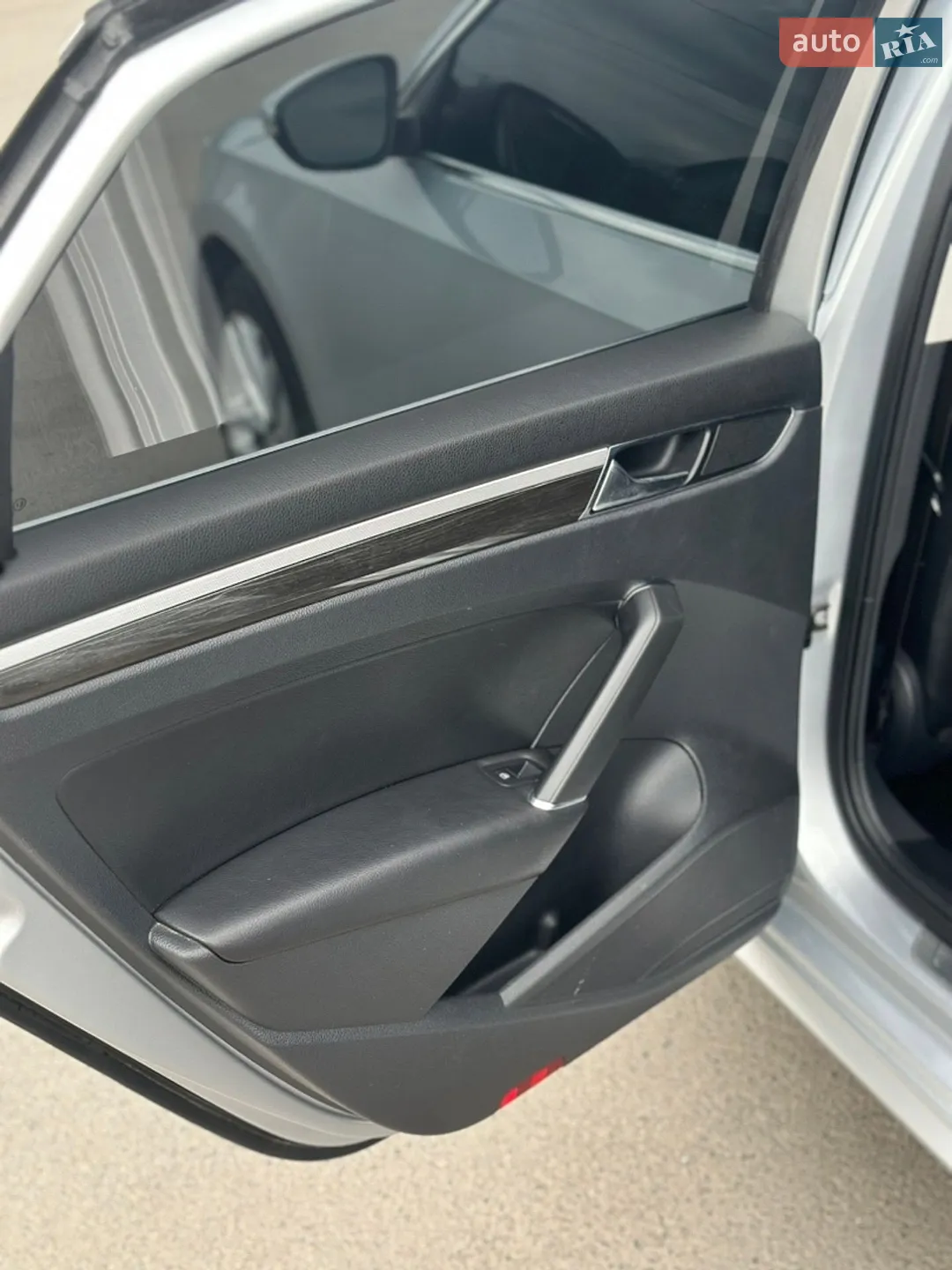 2017 Volkswagen Passat - мініатюра 28
