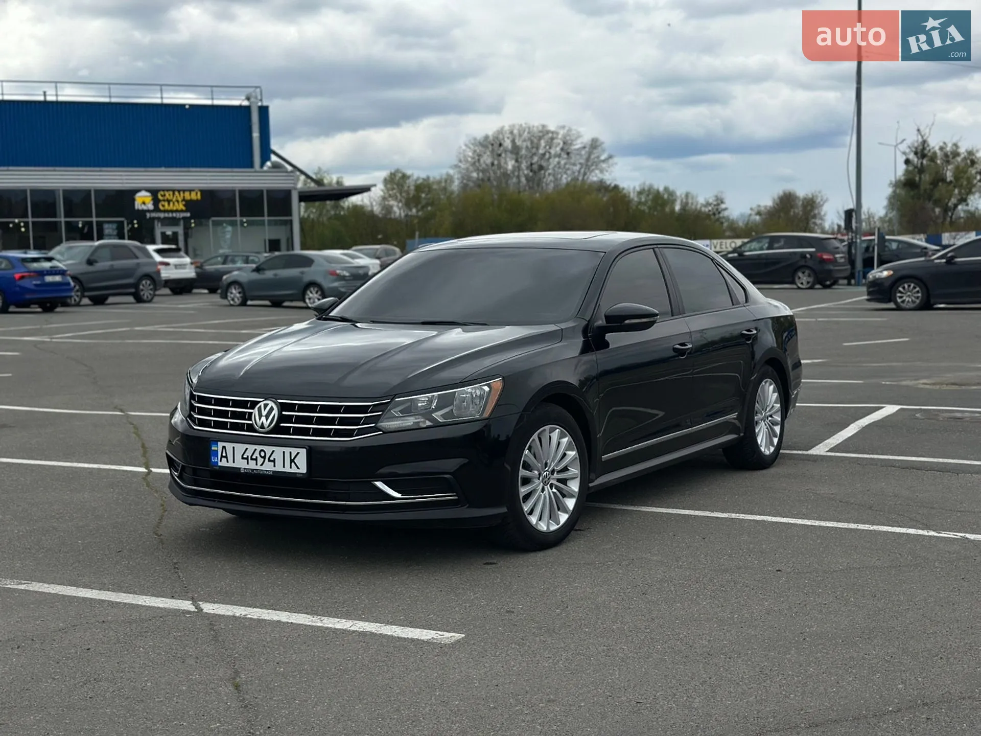 2016 Volkswagen Passat - мініатюра 2