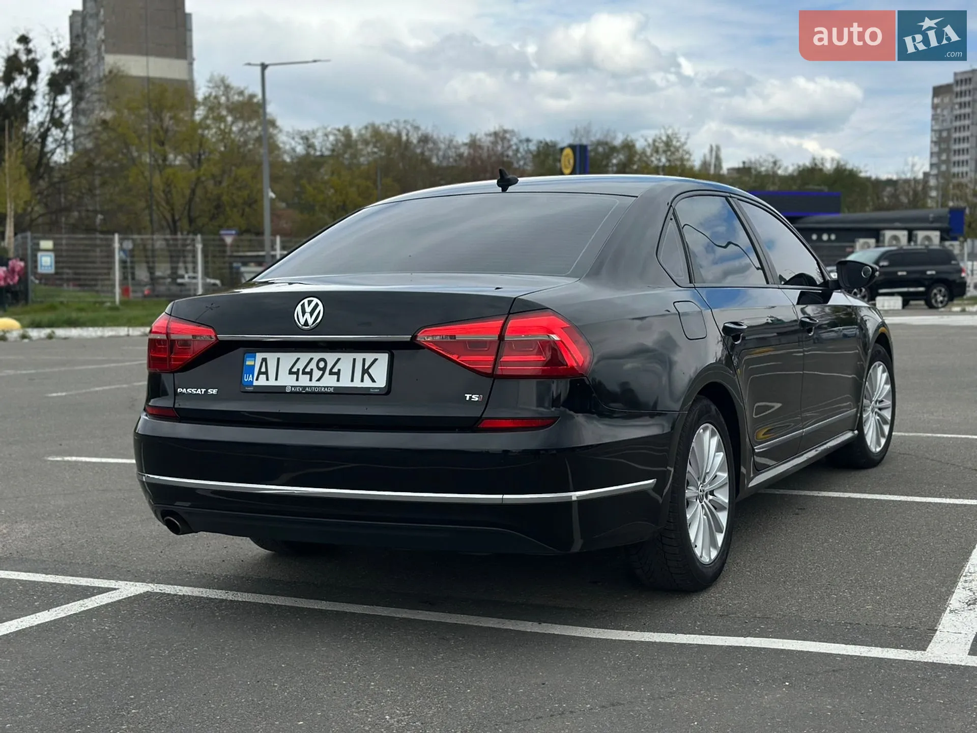 2016 Volkswagen Passat - мініатюра 10