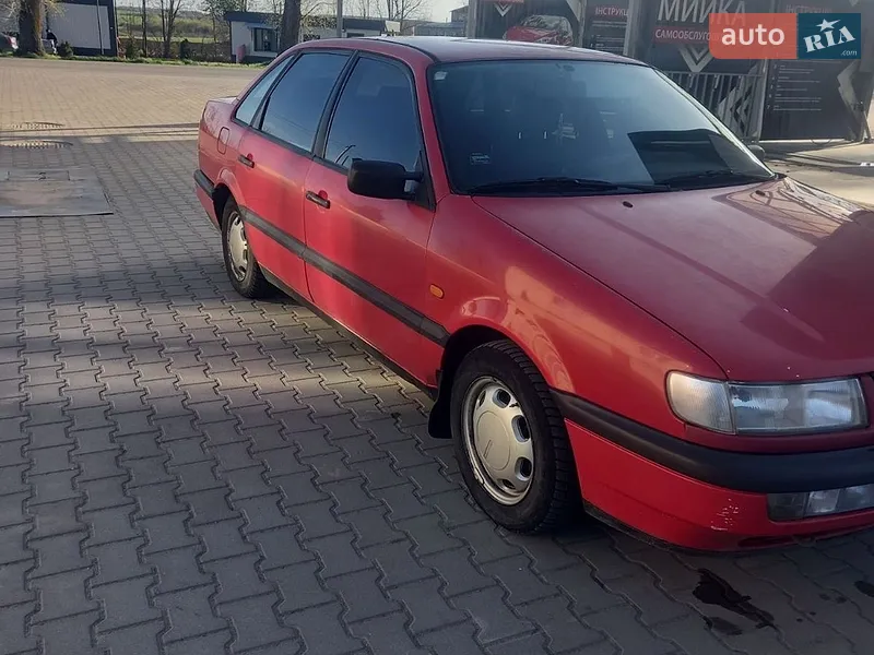 Volkswagen Passat 1993 VIN WVWZZZ3AZRB051559 фото оголошення 6 з 37