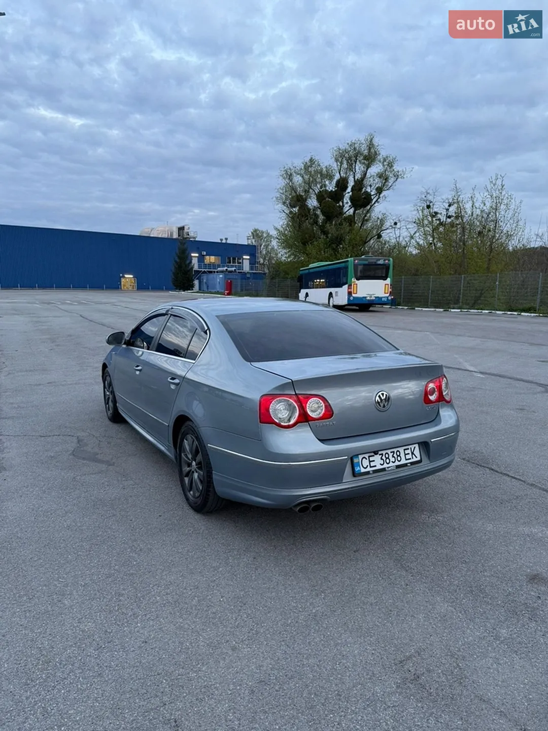 2010 Volkswagen Passat - мініатюра 36