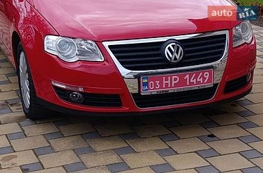 Универсал Volkswagen Passat 2009 в Ильинцах