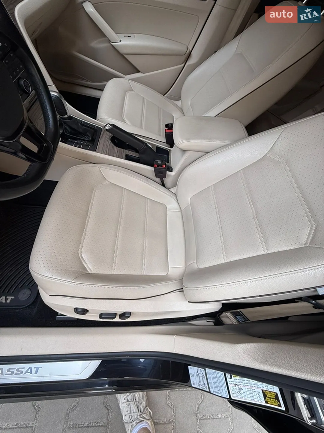 2017 Volkswagen Passat - мініатюра 17