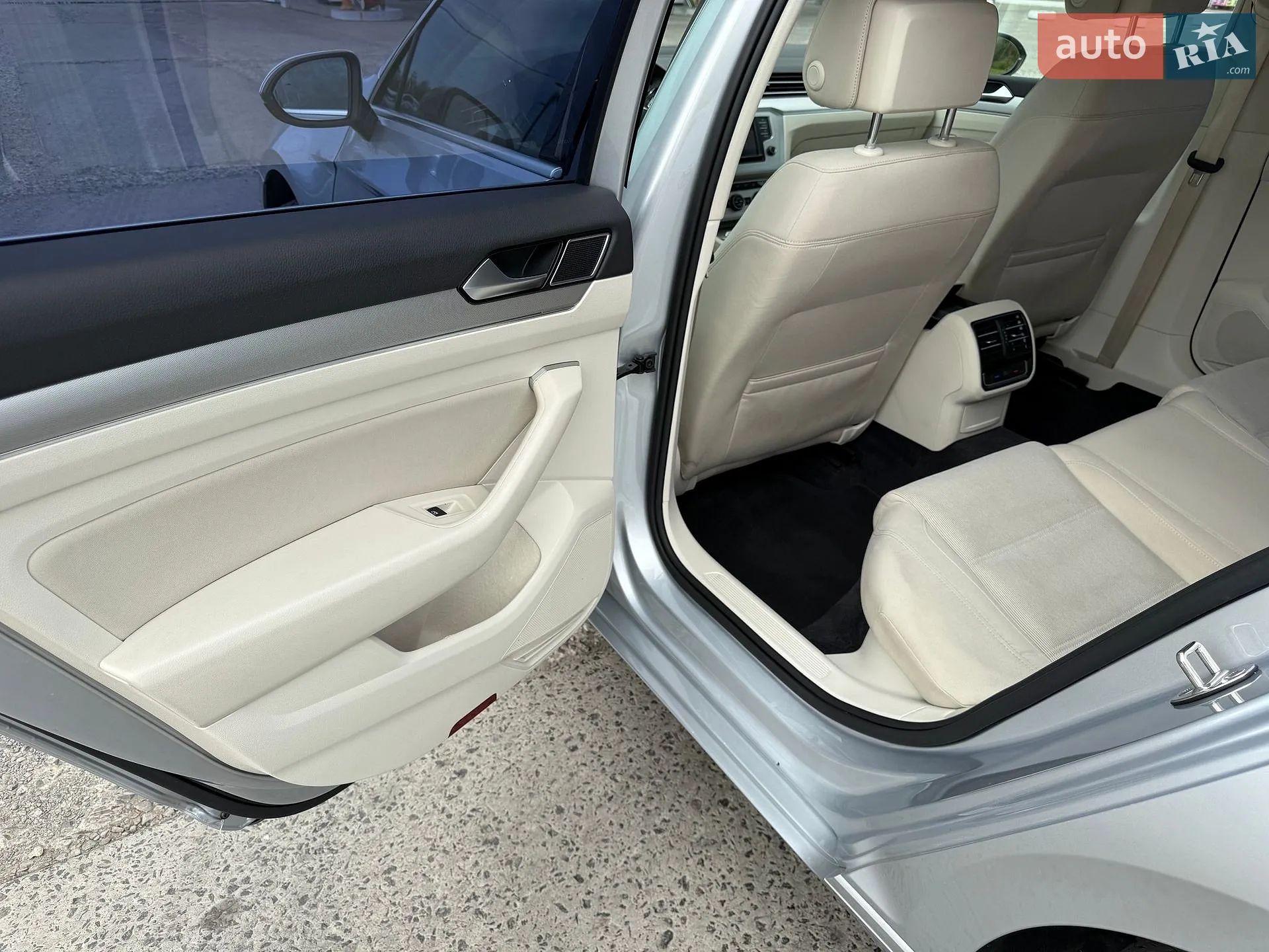 2016 Volkswagen Passat - мініатюра 48