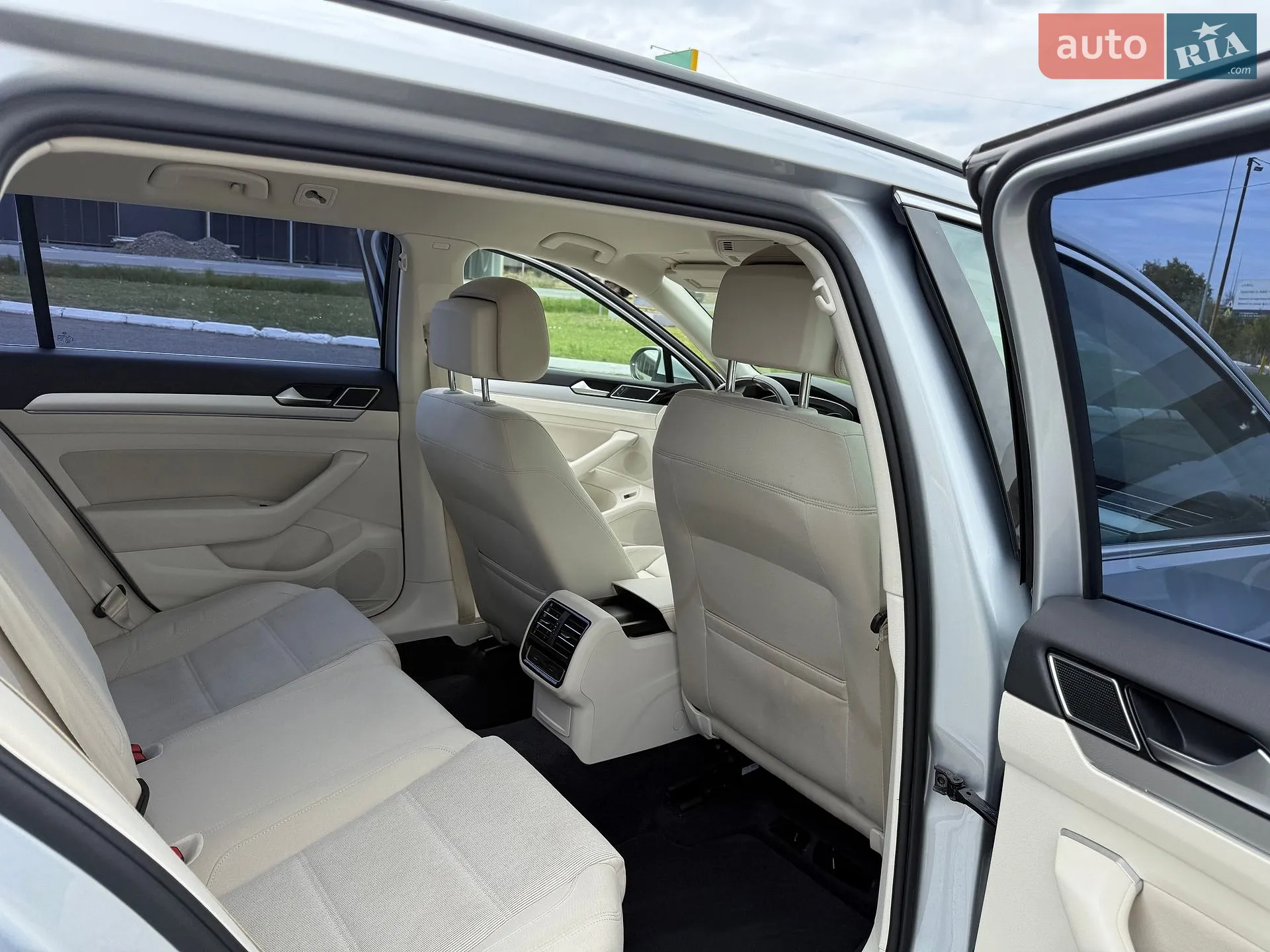 2016 Volkswagen Passat - мініатюра 70