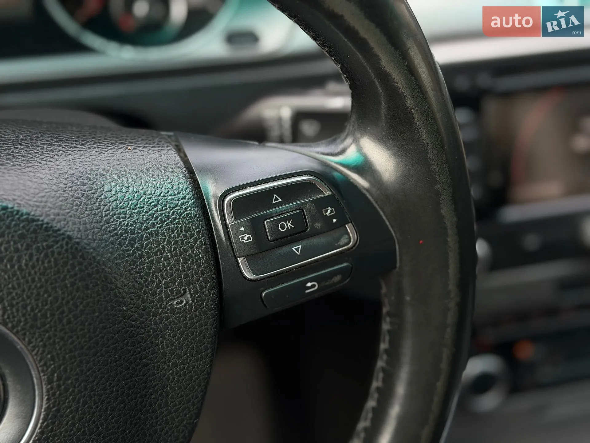 2011 Volkswagen Passat - мініатюра 37