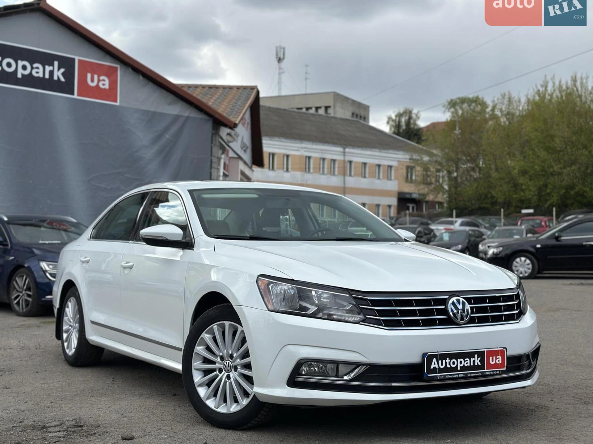 2016 Volkswagen Passat - мініатюра 3