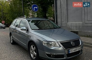 Універсал Volkswagen Passat 2010 в Чернівцях