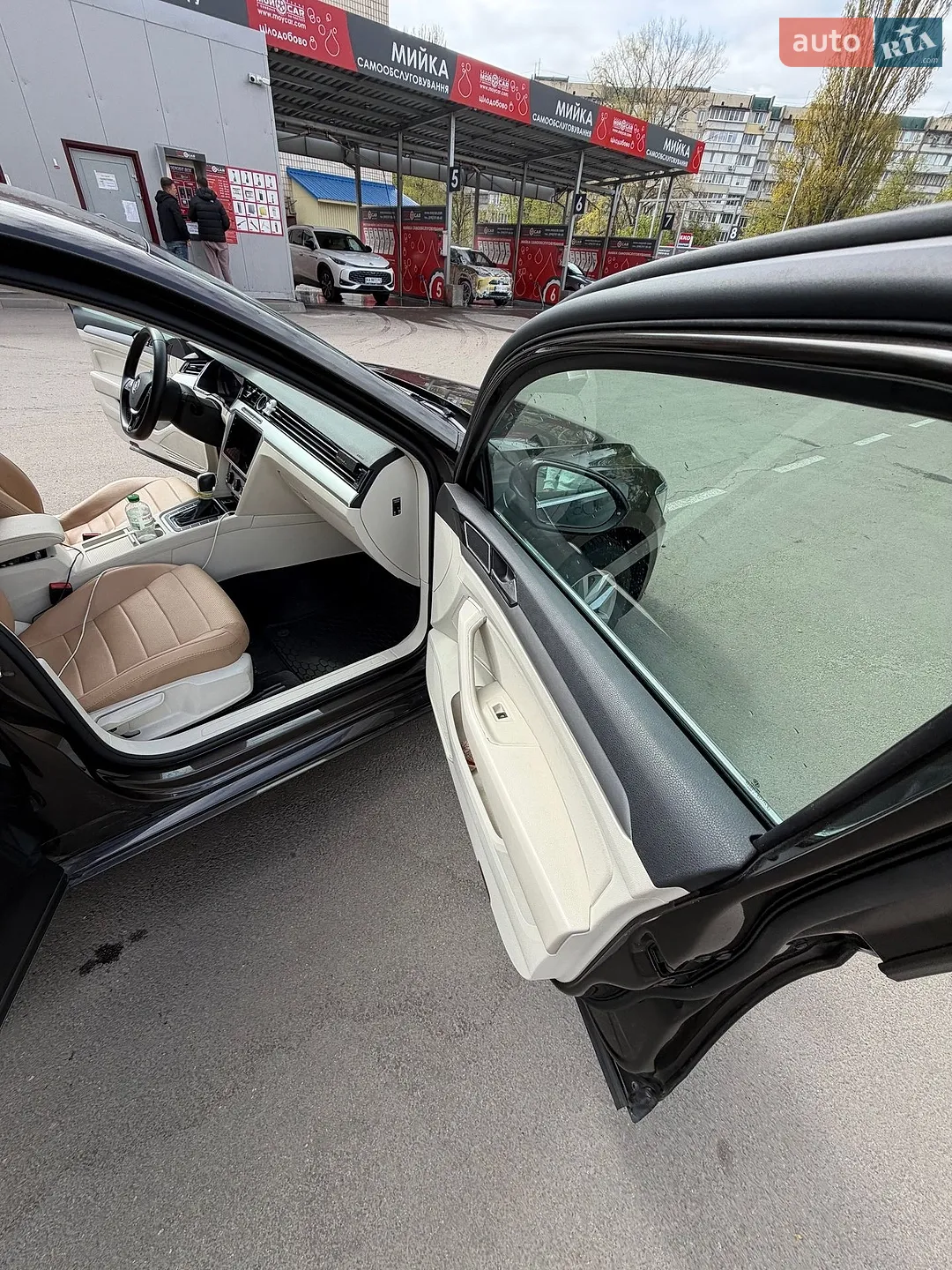 2016 Volkswagen Passat - мініатюра 40