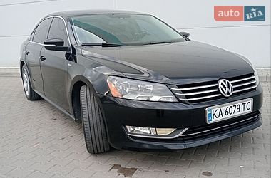 Седан Volkswagen Passat 2013 в Києві