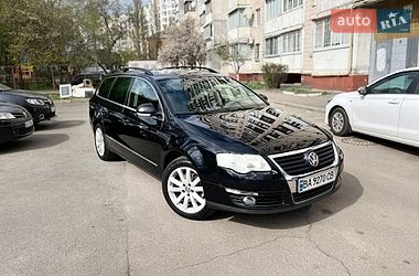 Універсал Volkswagen Passat 2008 в Києві