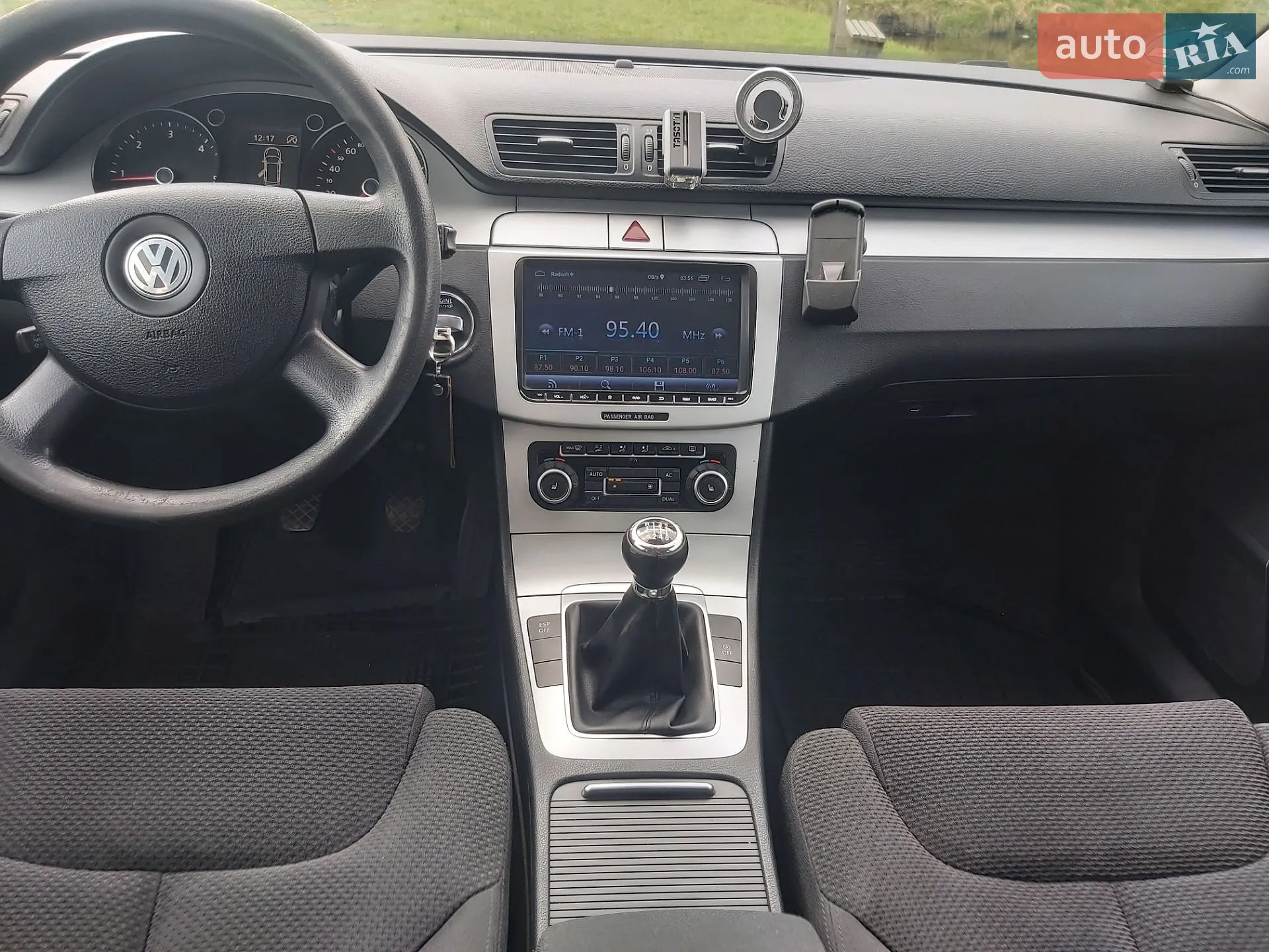 2010 Volkswagen Passat - мініатюра 8