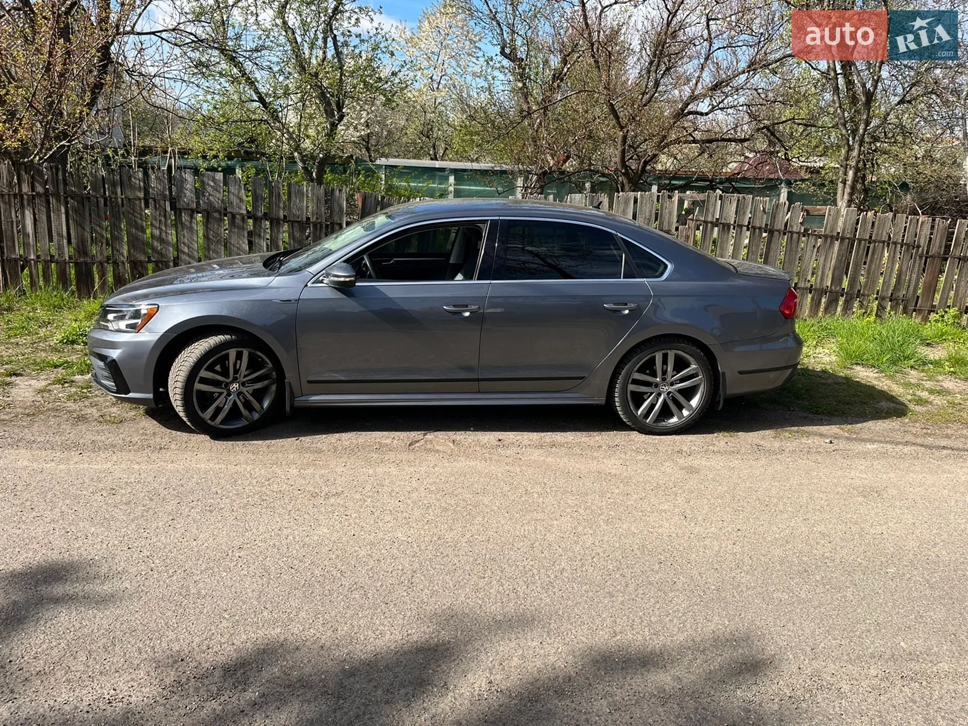 2016 Volkswagen Passat - мініатюра 2
