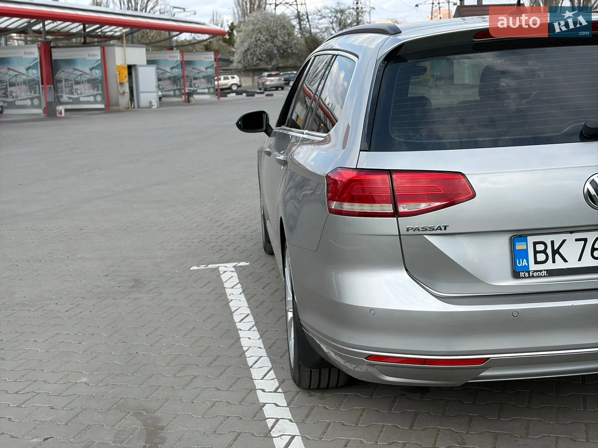 2017 Volkswagen Passat - мініатюра 6