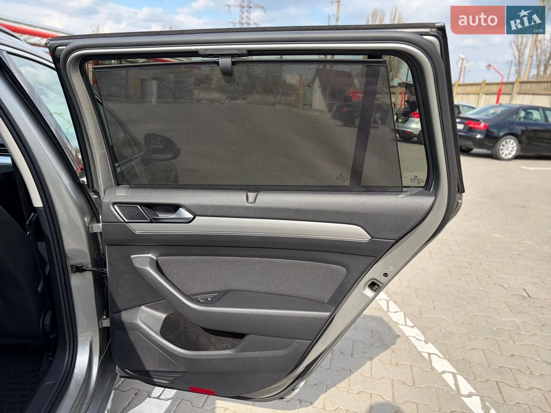 2017 Volkswagen Passat - мініатюра 18