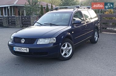 Универсал Volkswagen Passat 1999 в Воловце