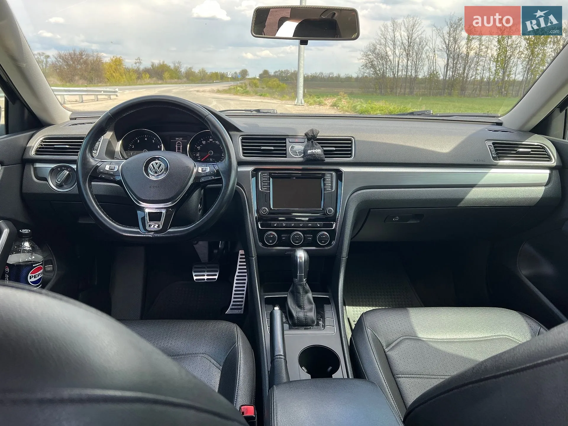 2017 Volkswagen Passat - мініатюра 14