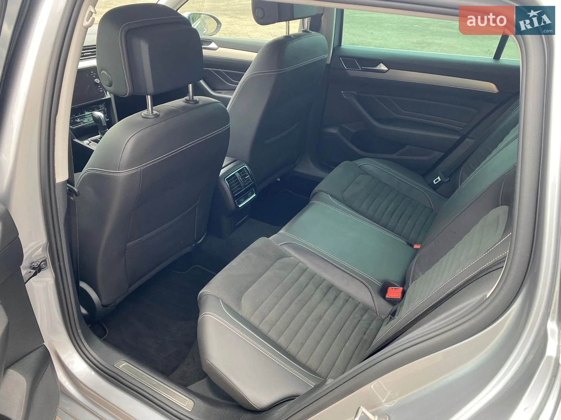2021 Volkswagen Passat - мініатюра 14
