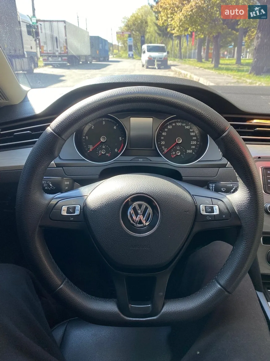 2017 Volkswagen Passat - мініатюра 9