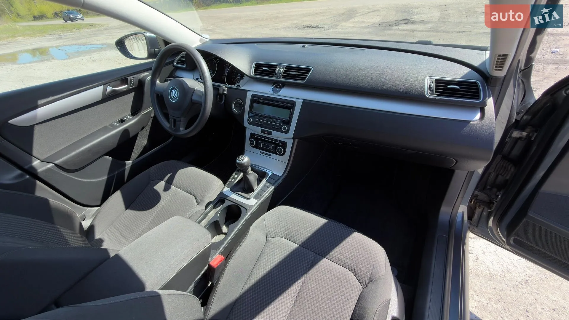 2011 Volkswagen Passat - мініатюра 25