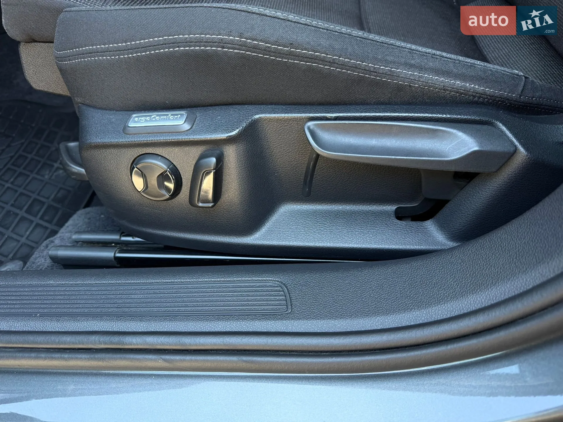 2017 Volkswagen Passat - мініатюра 47