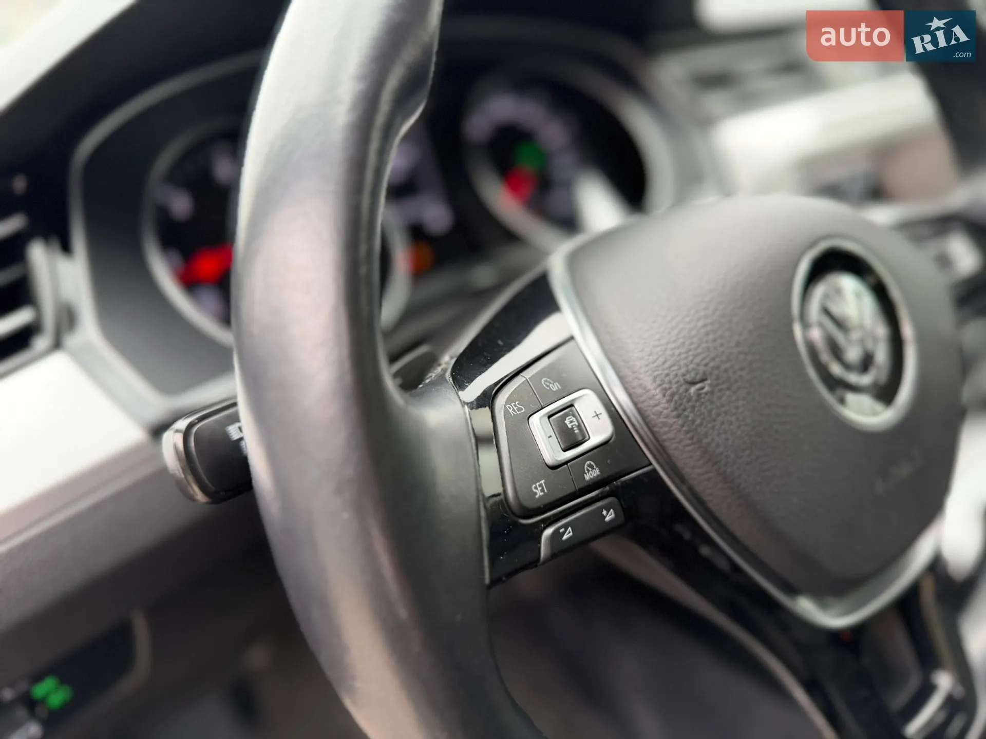 2018 Volkswagen Passat - мініатюра 33