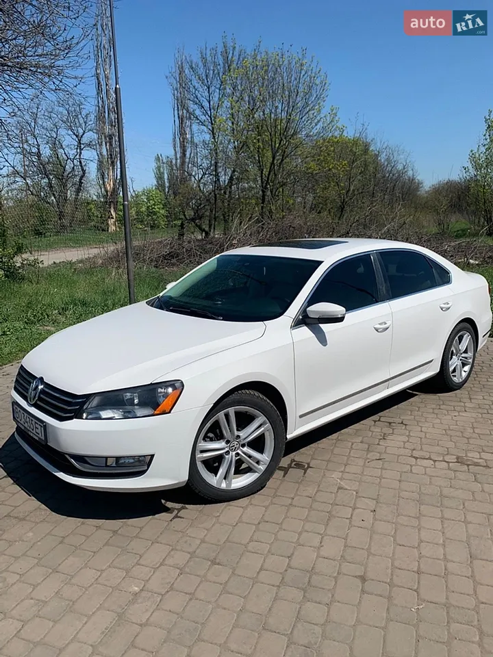 2012 Volkswagen Passat - мініатюра 18