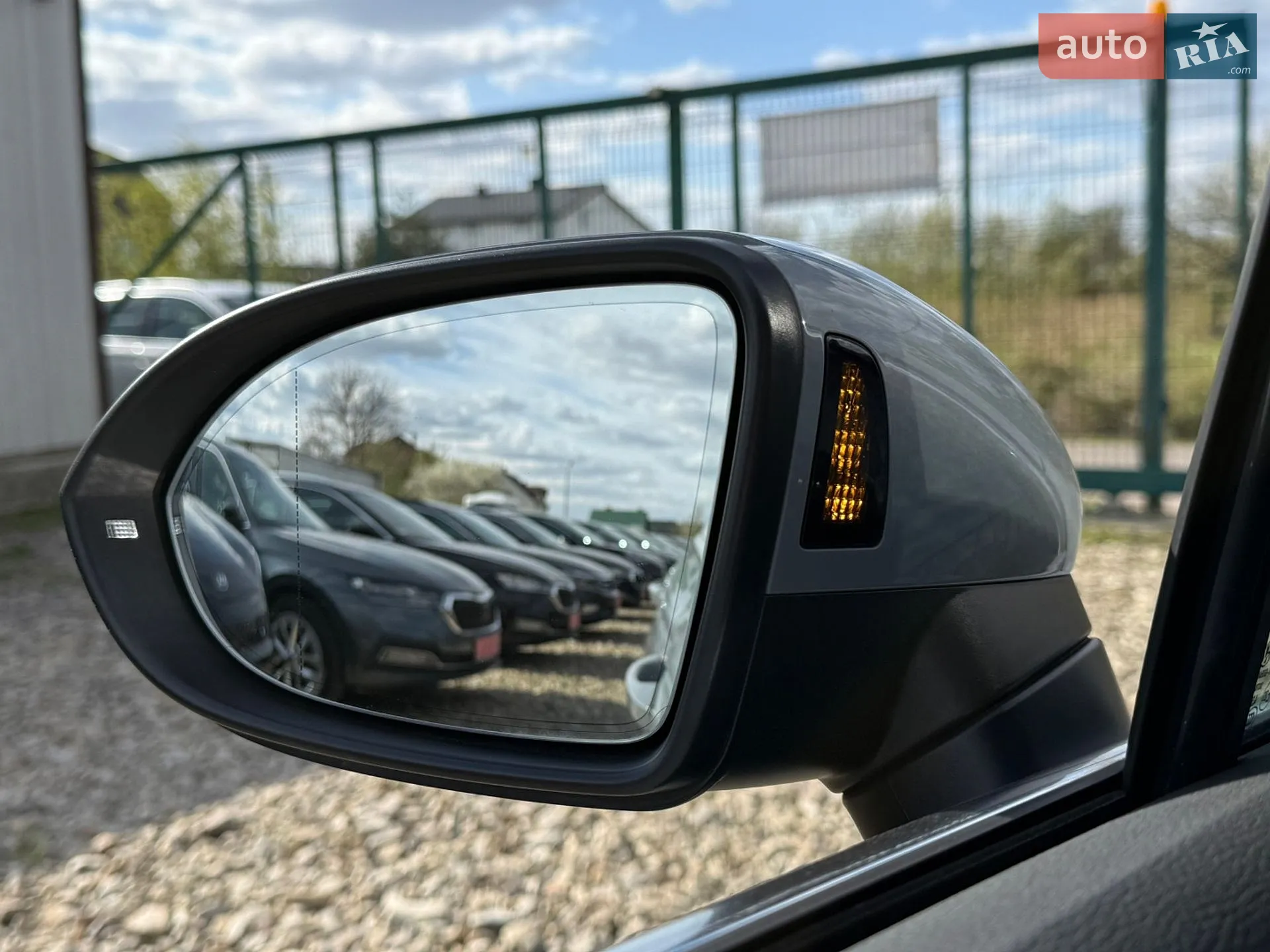 2022 Volkswagen Passat - мініатюра 24