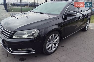 Универсал Volkswagen Passat 2012 в Мукачево