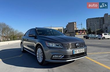 Седан Volkswagen Passat 2017 в Тернополе