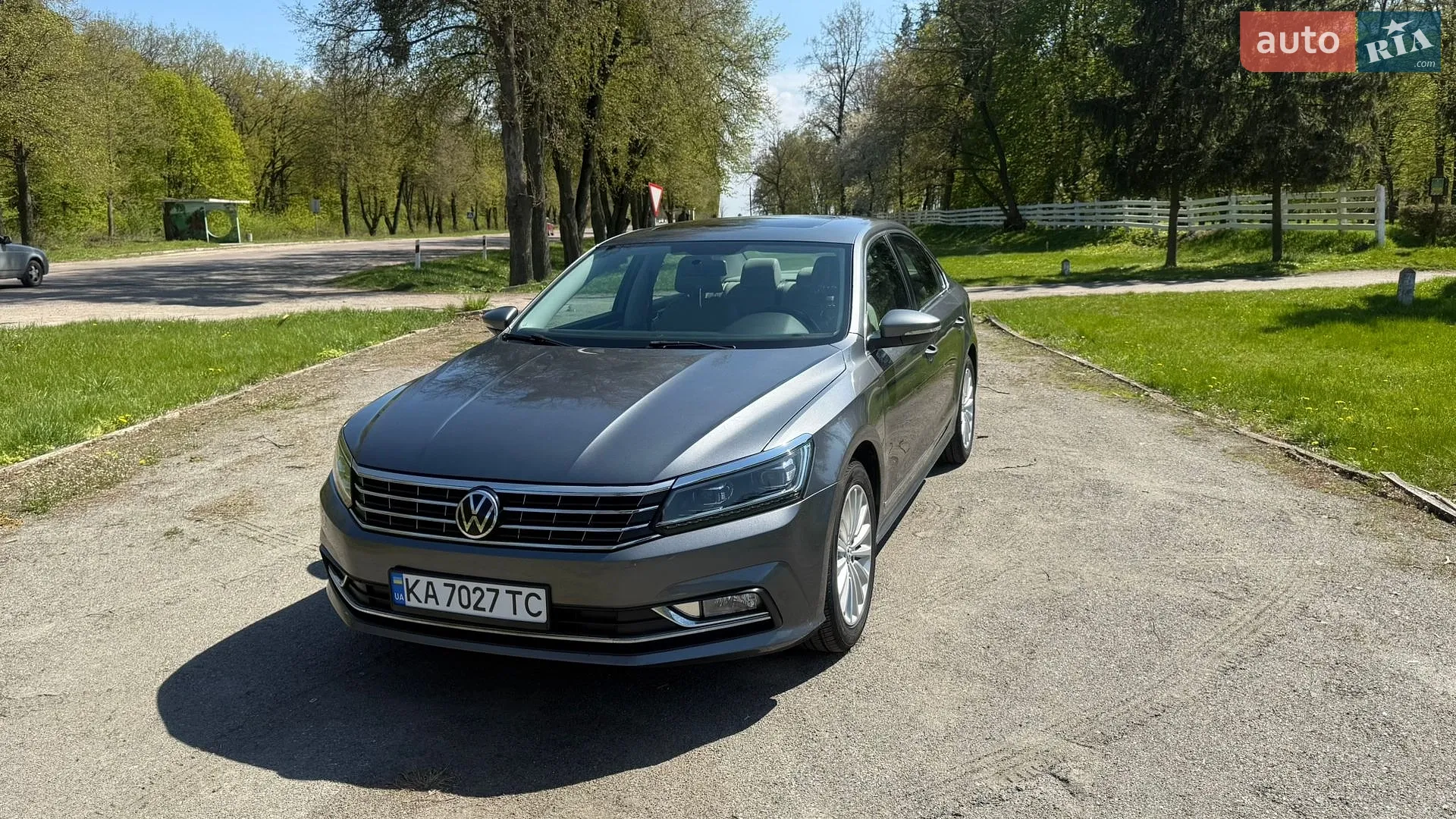 2016 Volkswagen Passat - мініатюра 2