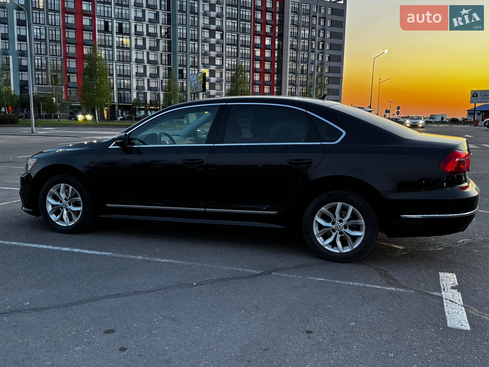 2016 Volkswagen Passat - мініатюра 6