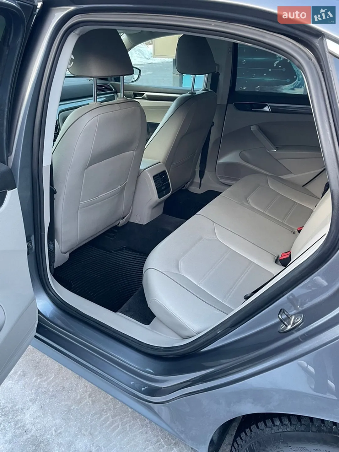 2016 Volkswagen Passat - мініатюра 11