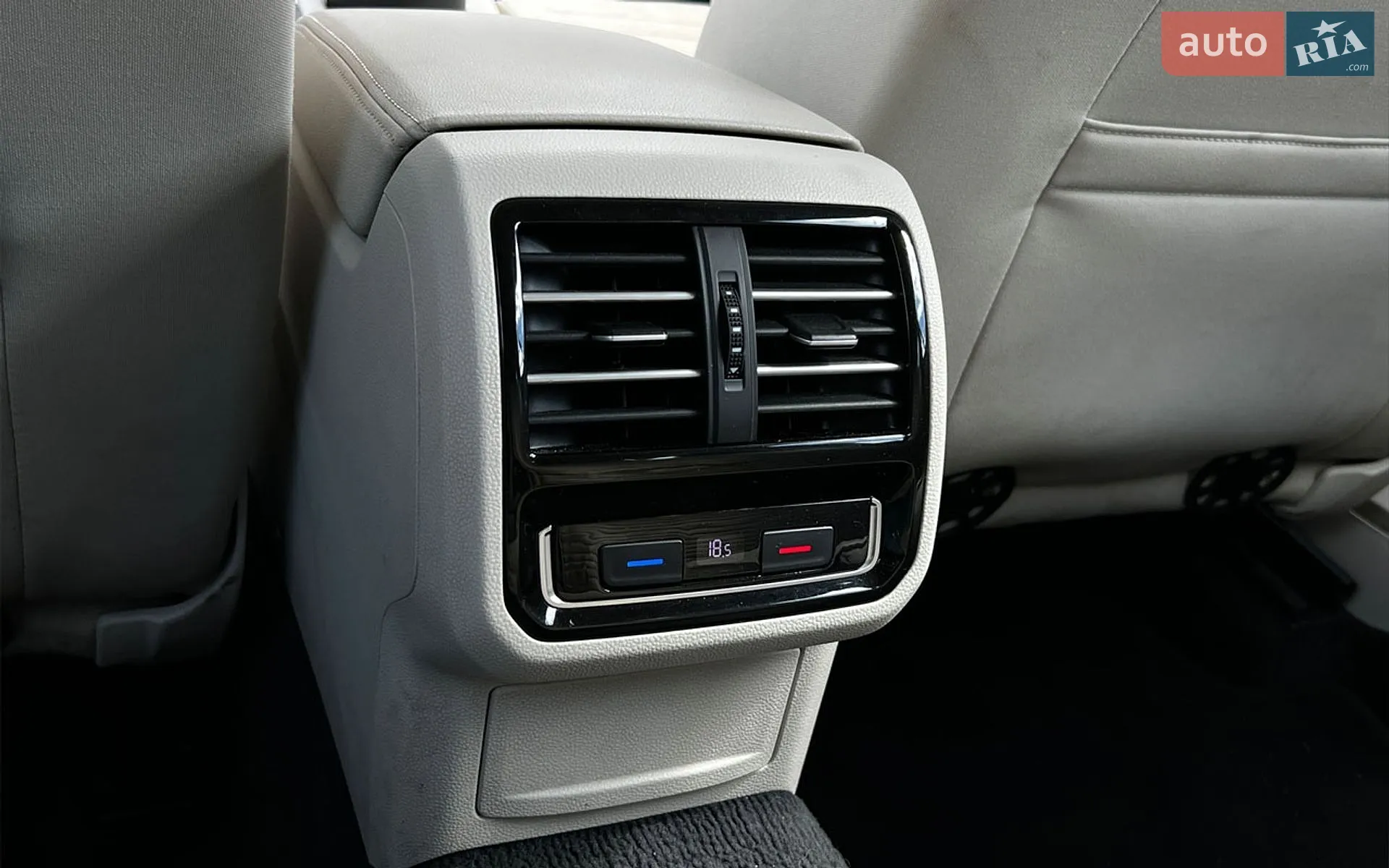 2015 Volkswagen Passat - мініатюра 22