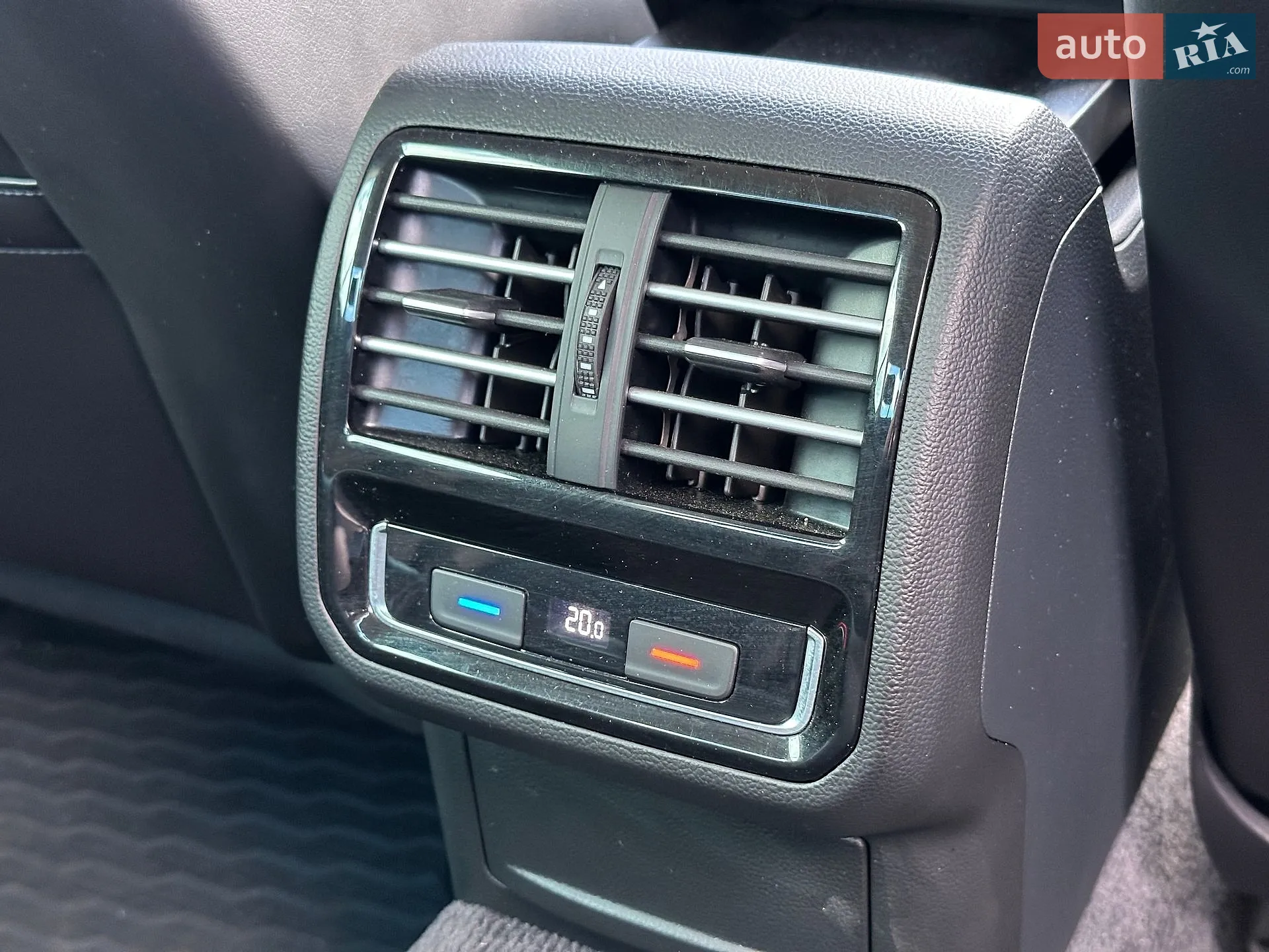 2014 Volkswagen Passat - мініатюра 43