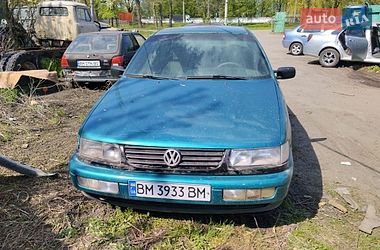 Седан Volkswagen Passat 1995 в Сумах