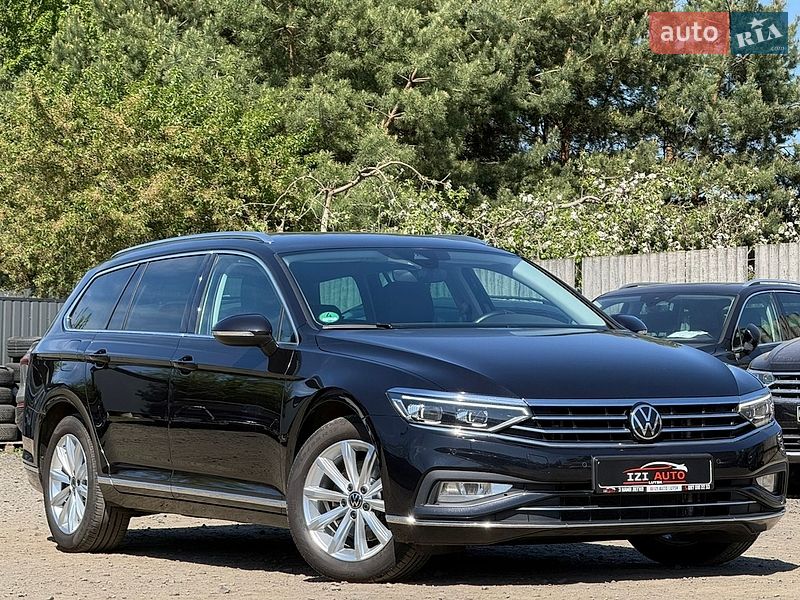Volkswagen Passat 2022