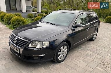 Универсал Volkswagen Passat 2005 в Ровно