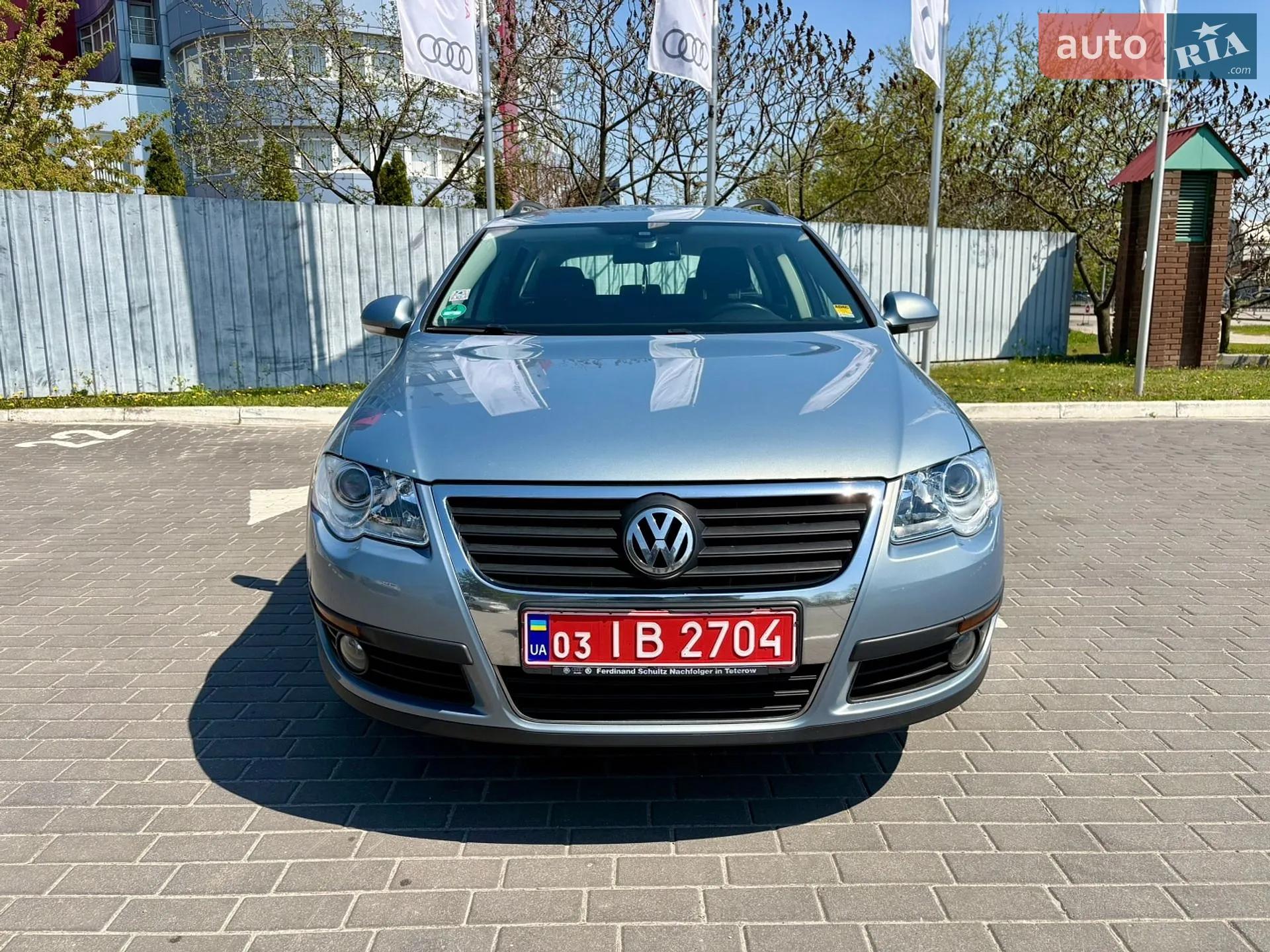 2010 Volkswagen Passat - мініатюра 17