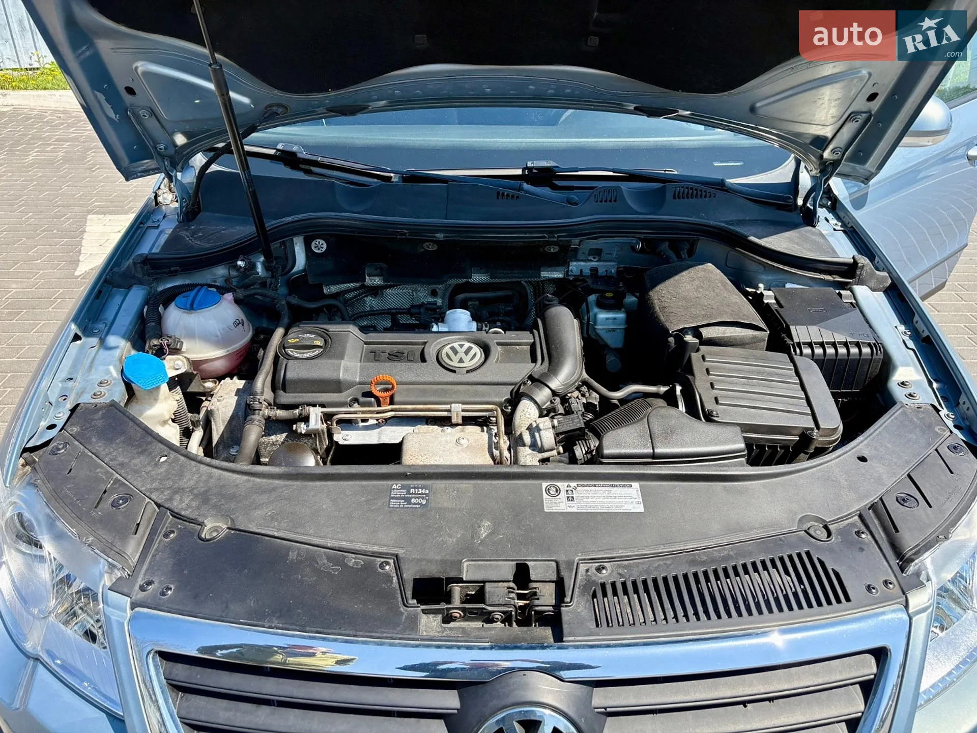 2010 Volkswagen Passat - мініатюра 25
