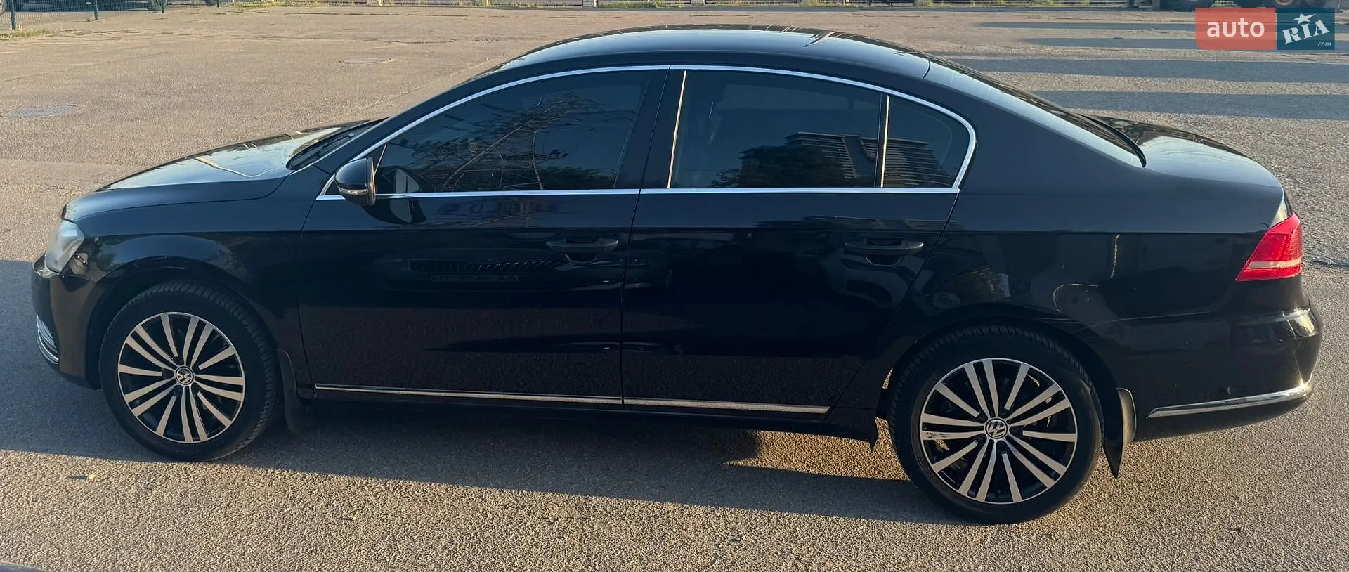 2012 Volkswagen Passat - мініатюра 4