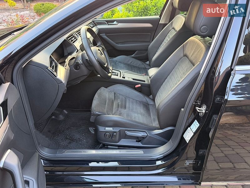 Седан Volkswagen Passat 2018 в Мукачево