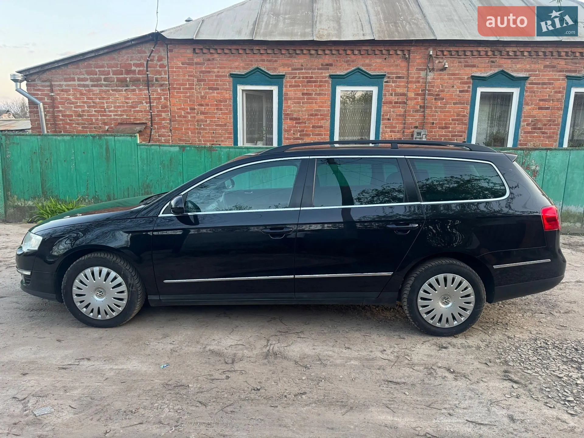 2010 Volkswagen Passat - мініатюра 19