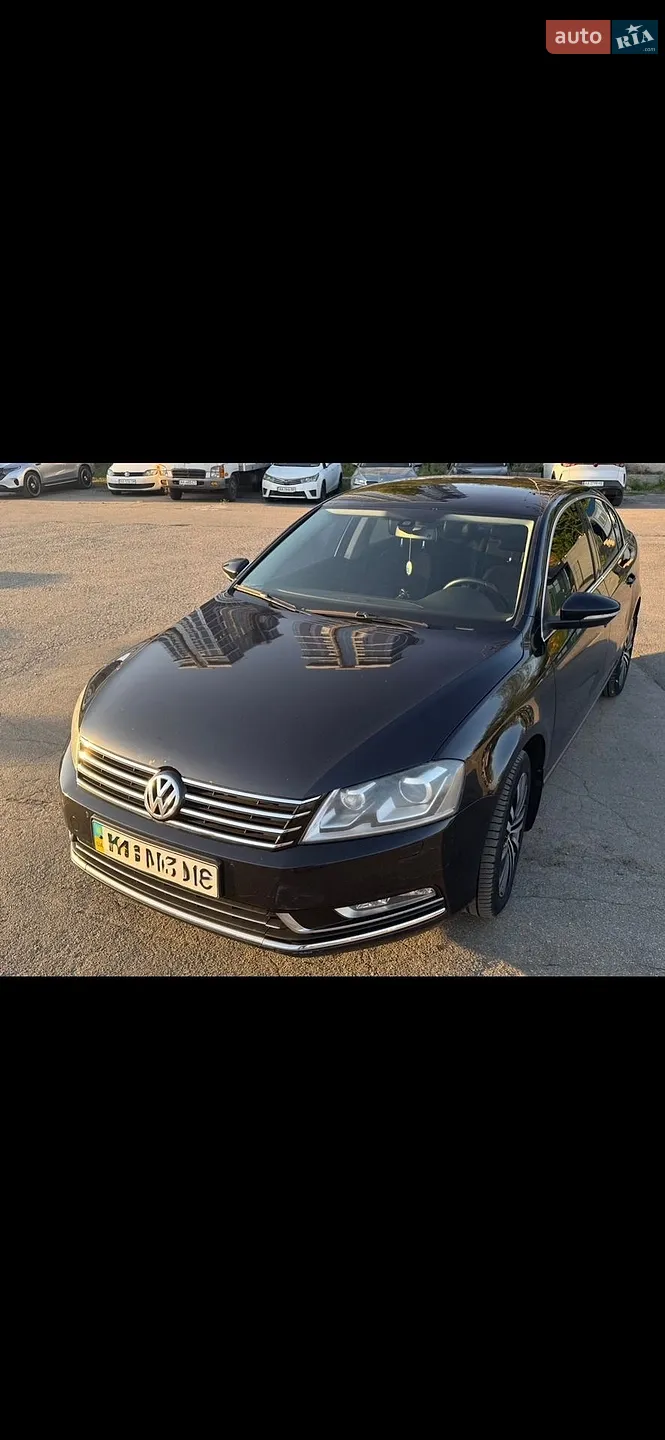 2012 Volkswagen Passat - мініатюра 2