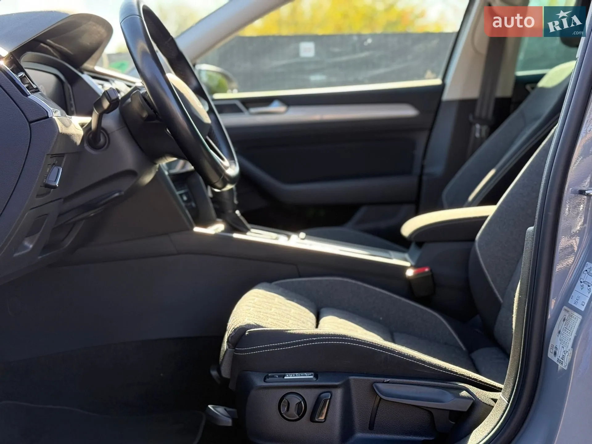 2023 Volkswagen Passat - мініатюра 19