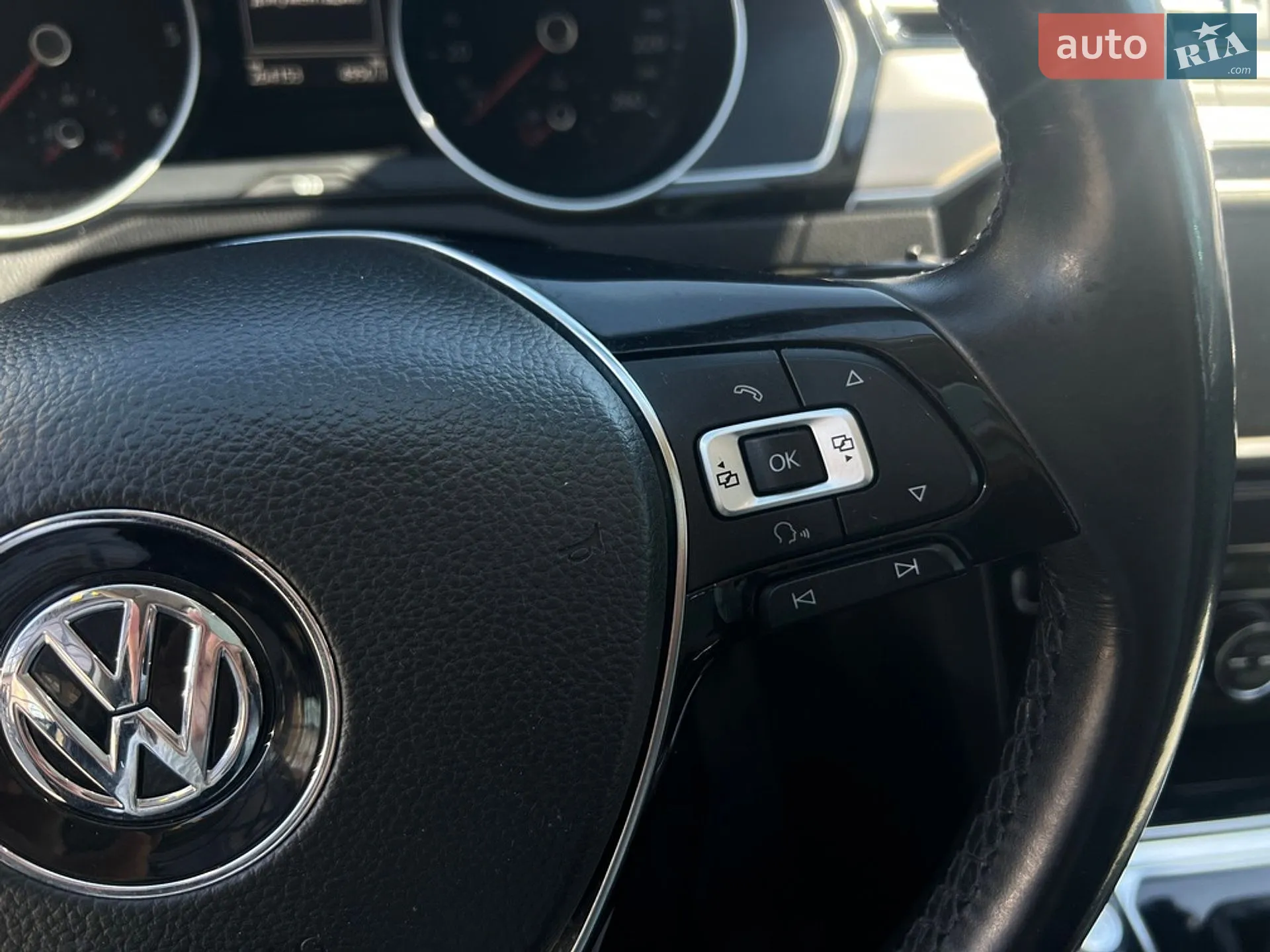 2016 Volkswagen Passat - мініатюра 10