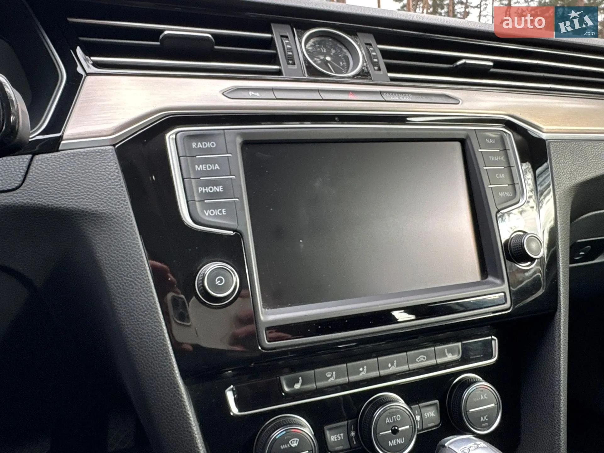 2015 Volkswagen Passat - мініатюра 17
