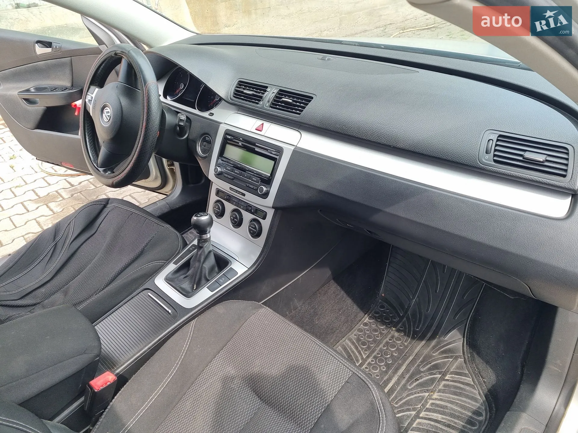 2010 Volkswagen Passat - мініатюра 20