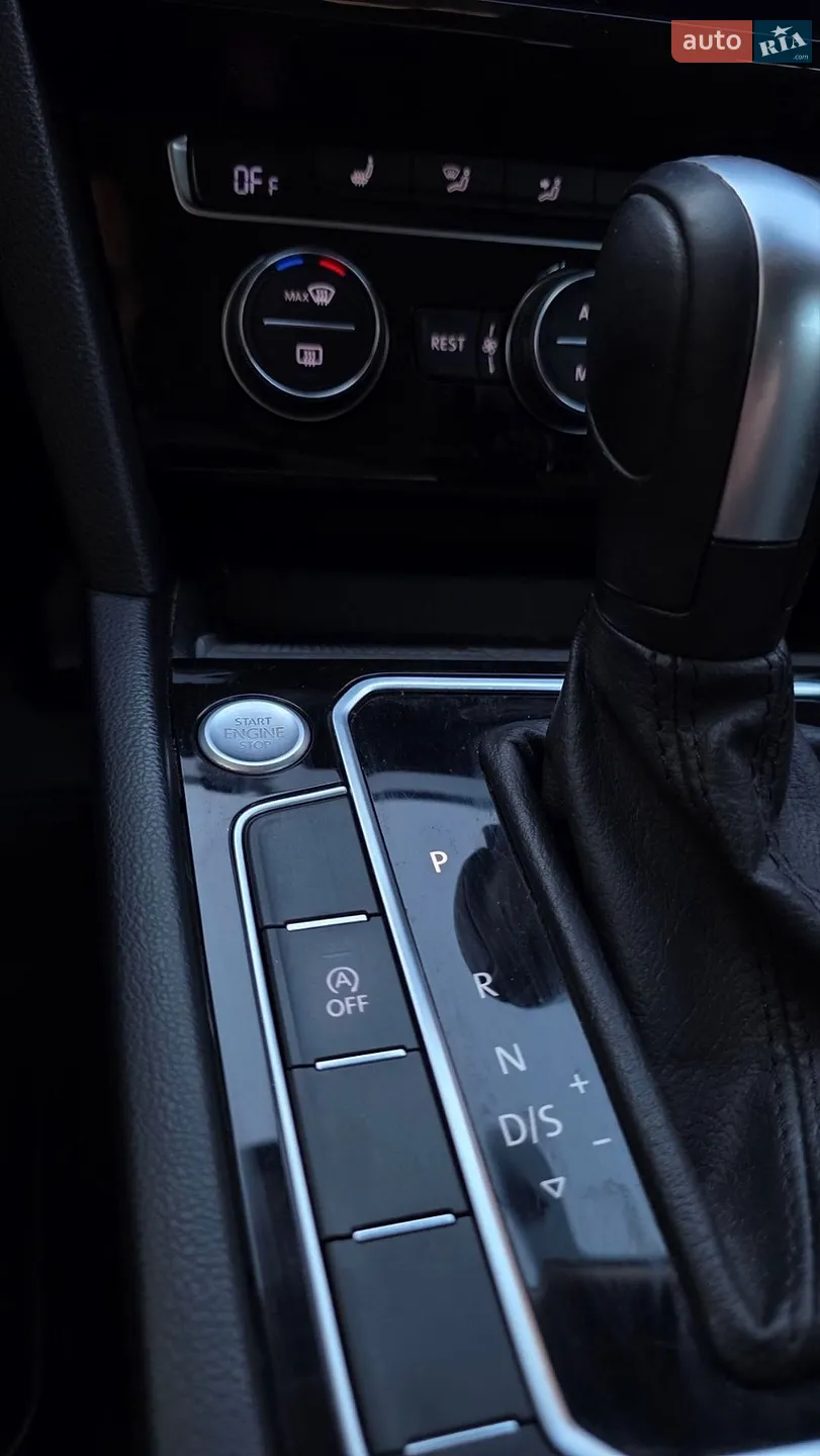 2019 Volkswagen Passat - мініатюра 39