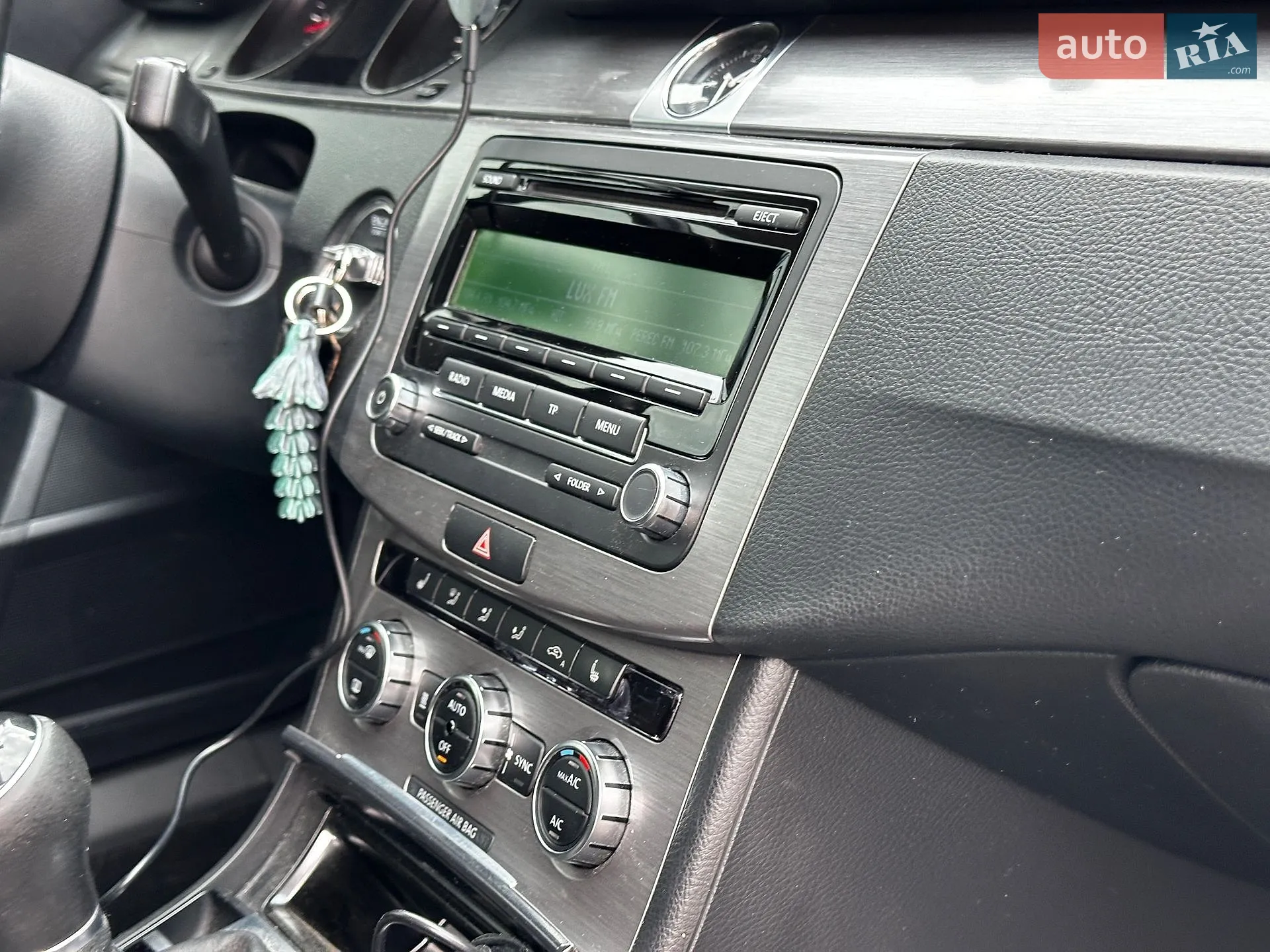 2014 Volkswagen Passat - мініатюра 43